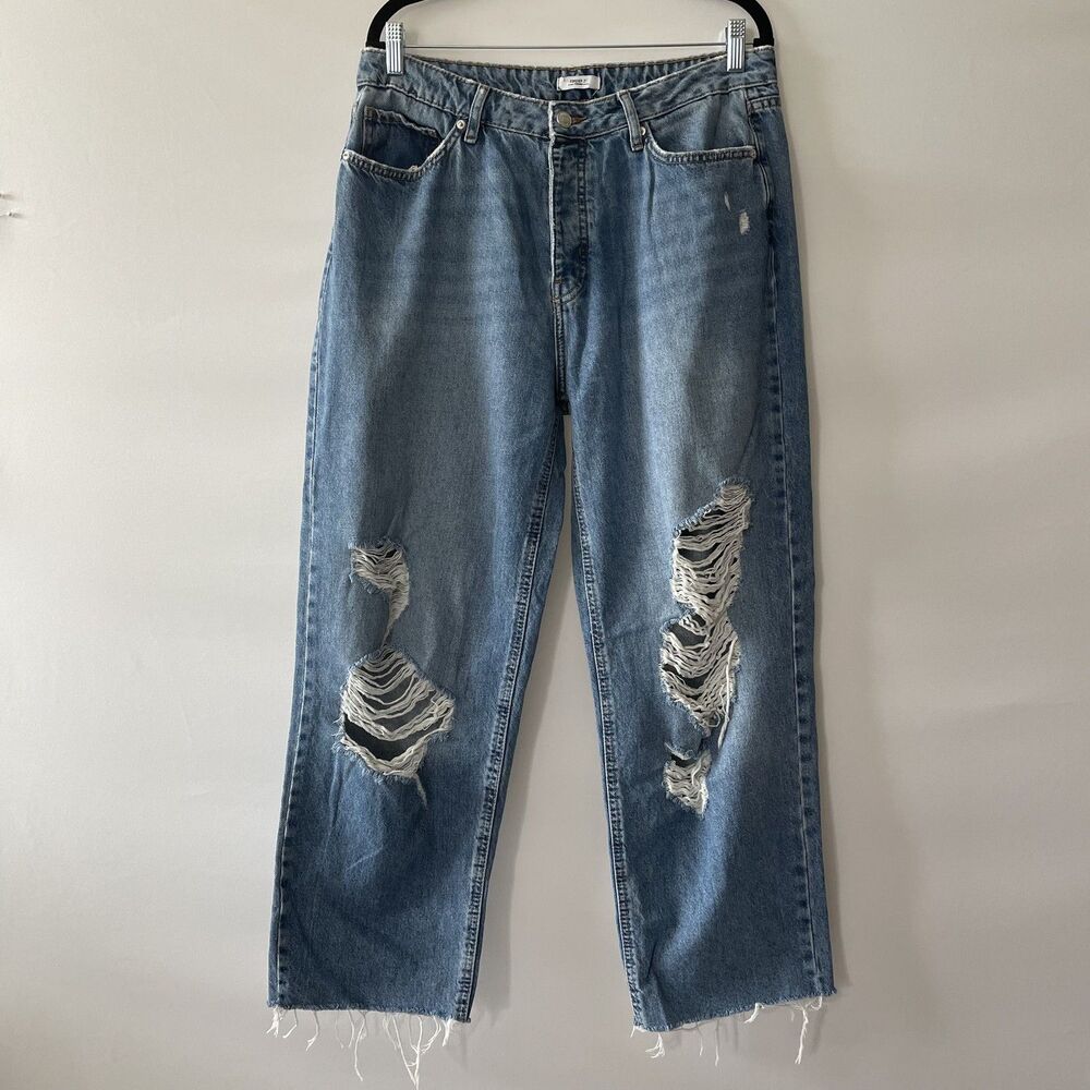 Forever 21 Premium Distressed Straight Leg Jeans Blue 100% Cotton Size 31-mpv